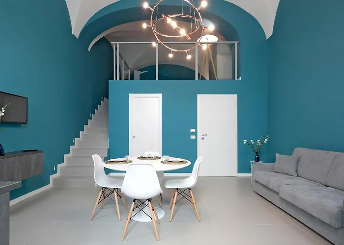 B&Bari, Via Cairoli, Le Case Di Aurelia Guesthouse